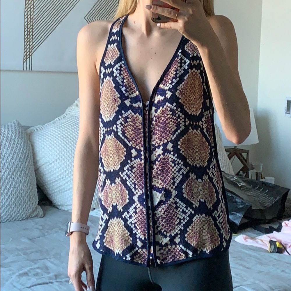 Animal print top L
